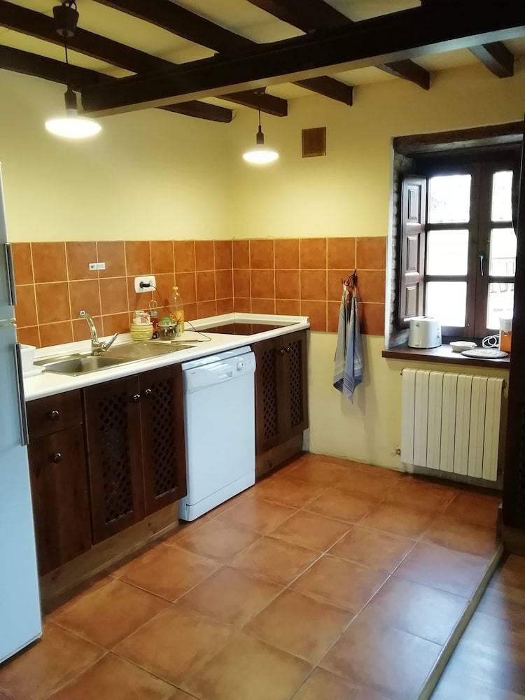 Agroturismo La Casona de Sovi�a