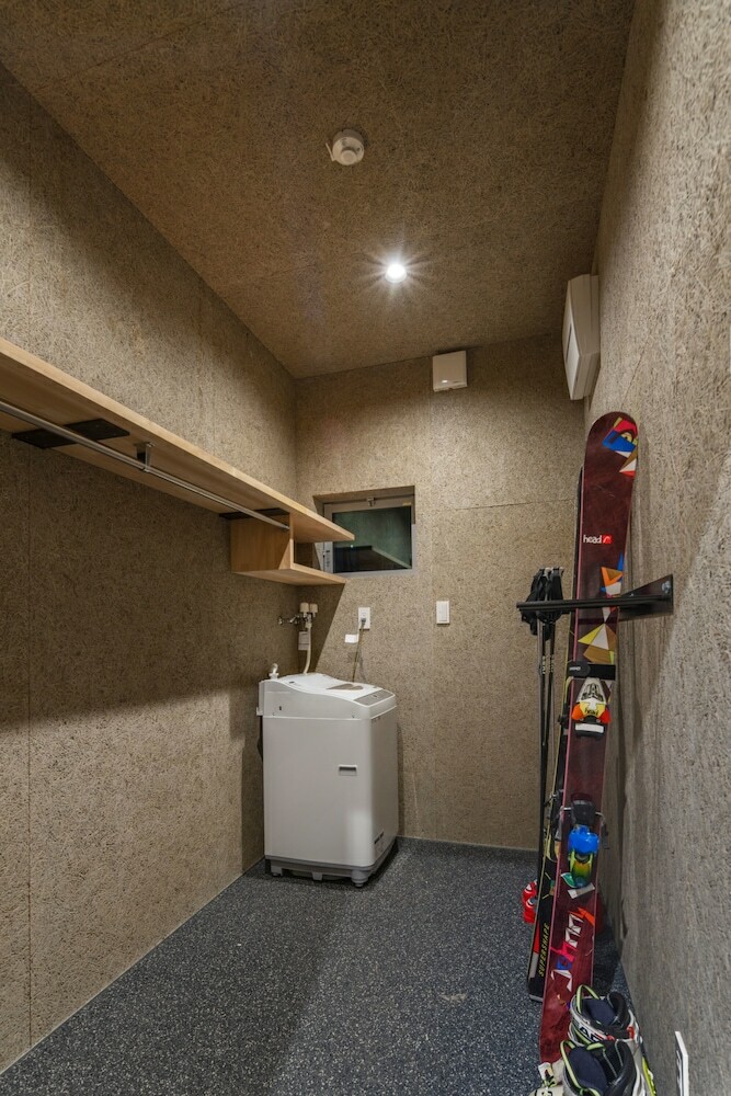 Grey Wolf Chalet
