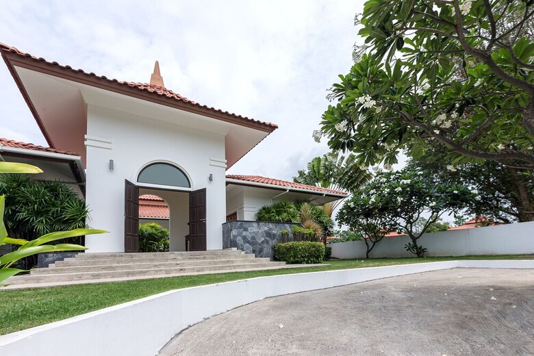 3 Bedroom Pool Villa In Banyan Residence 3b97