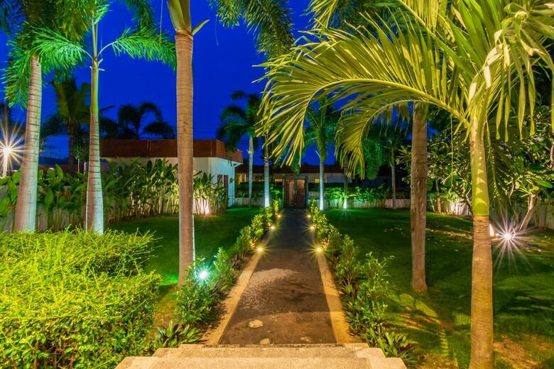 4 Bedroom Resort Pool Villa - G208