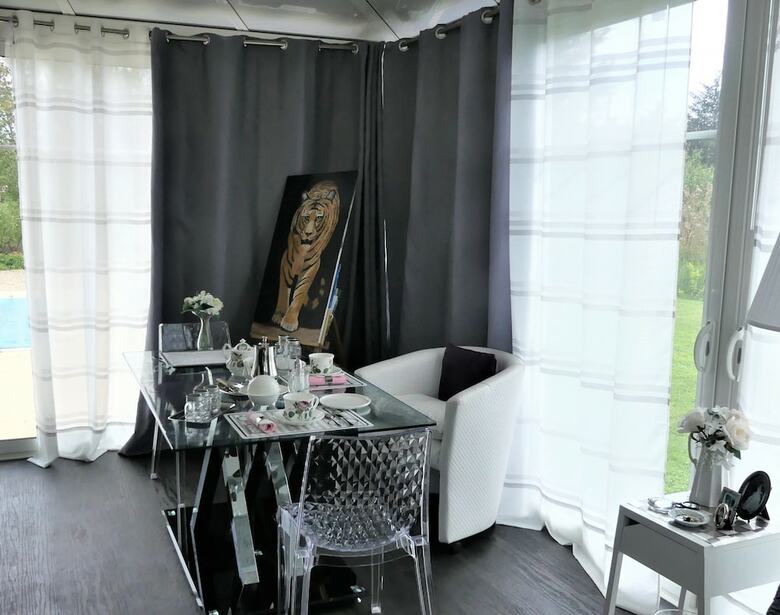 Chambre D'h�te Blanche Pierre B&B