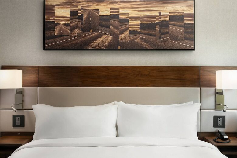 AC Hotel Austin-university