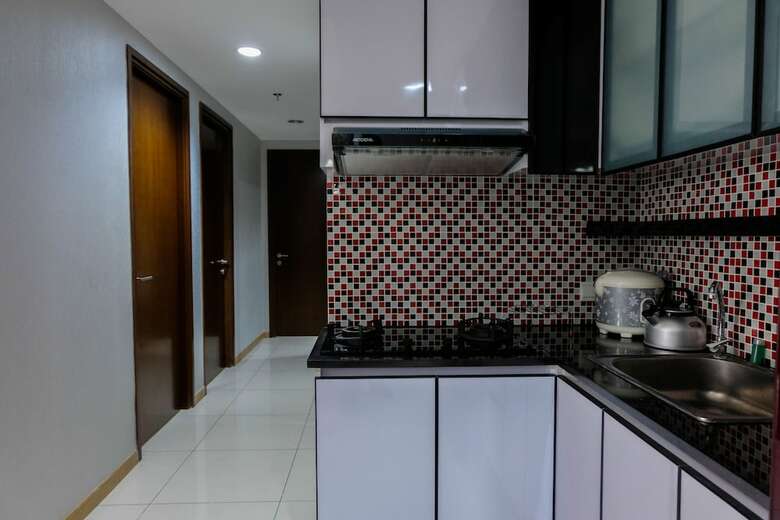 3br Apartment With Pool View At M-town Residence