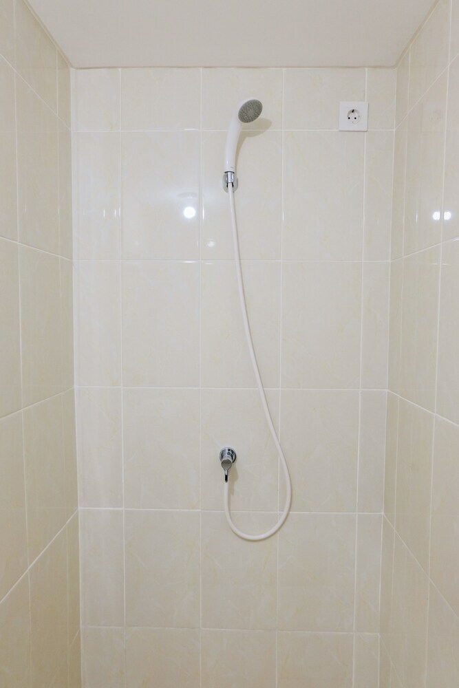 Exclusive Studio Apartment At M-town Residence