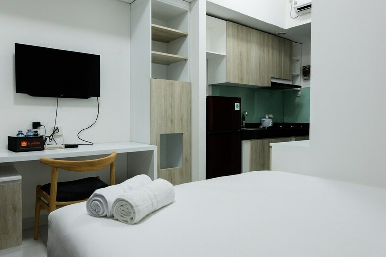 Elegant Studio At Casa de Parco Apartment
