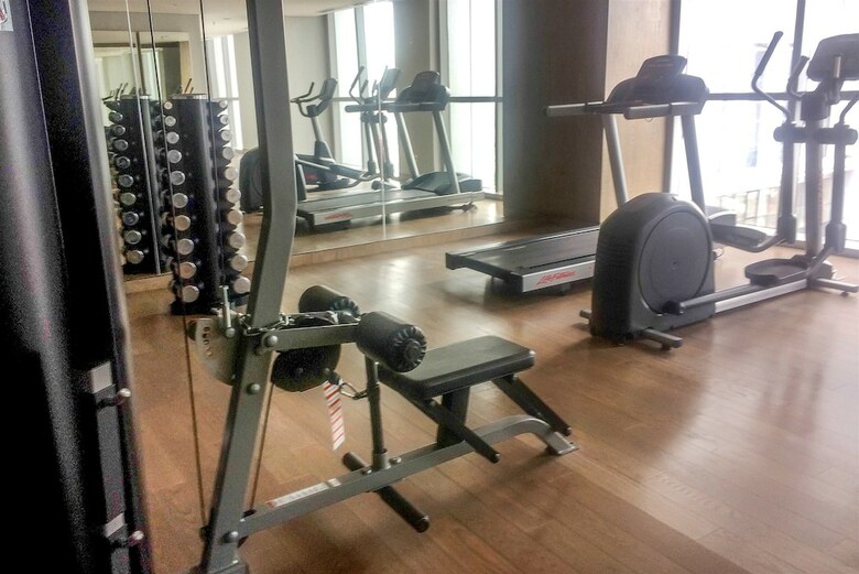Luxurious 2br Ciputra Wold 2 Apartment