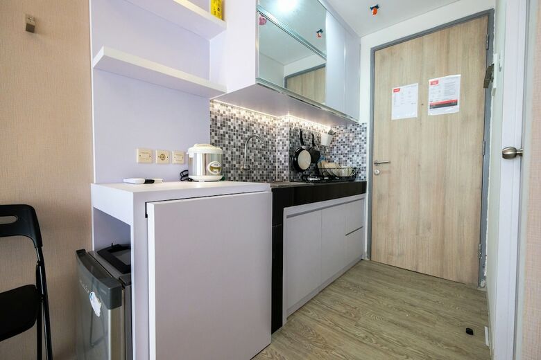 Modern Studio Akasa Pure Living Bsd Apartment
