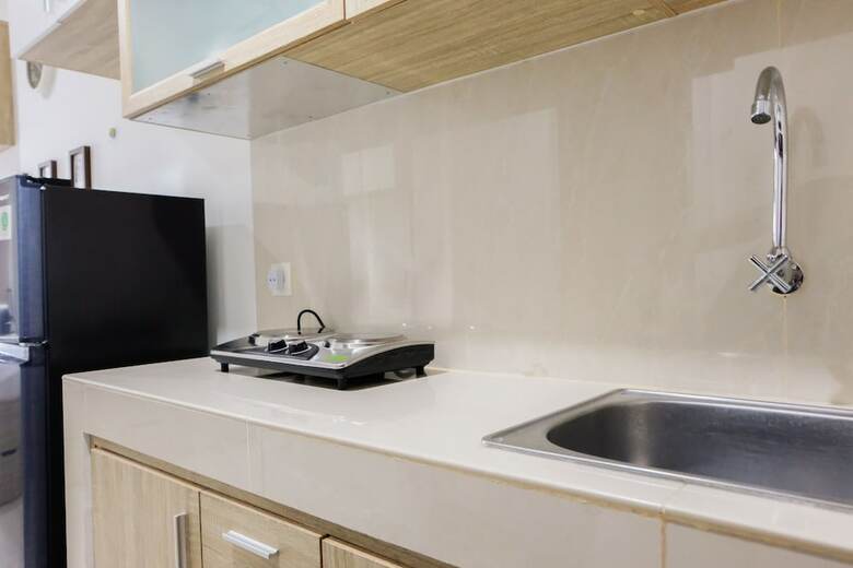New Studio Apartment At Springwood Residence