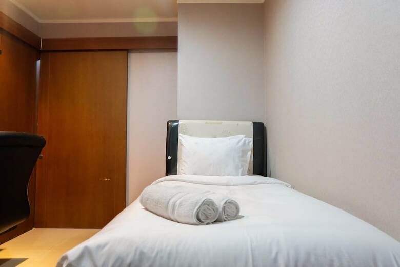 Spacious 3br Apartment At Sahid Sudirman Residence