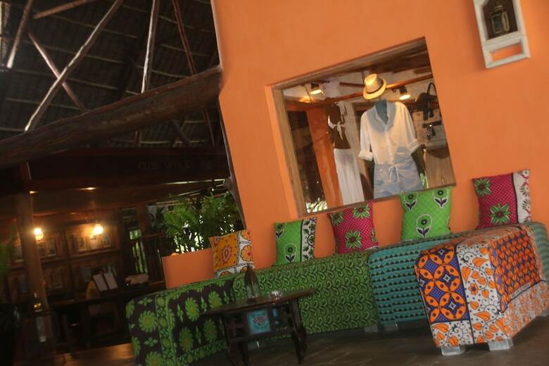 Hotel Blue Bay Village
