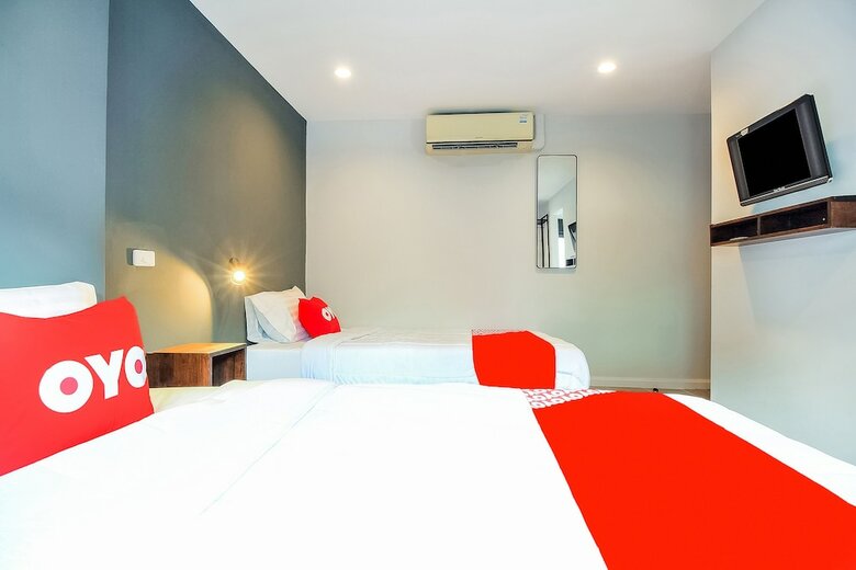 Hotel Oyo 312 Wire Bangkok Hostel Phrakanong