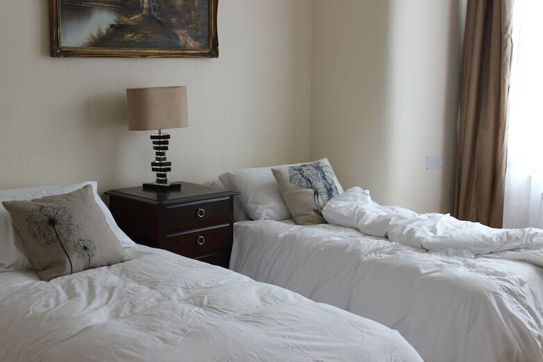 Advo Aparts Guest Hotel Leeds
