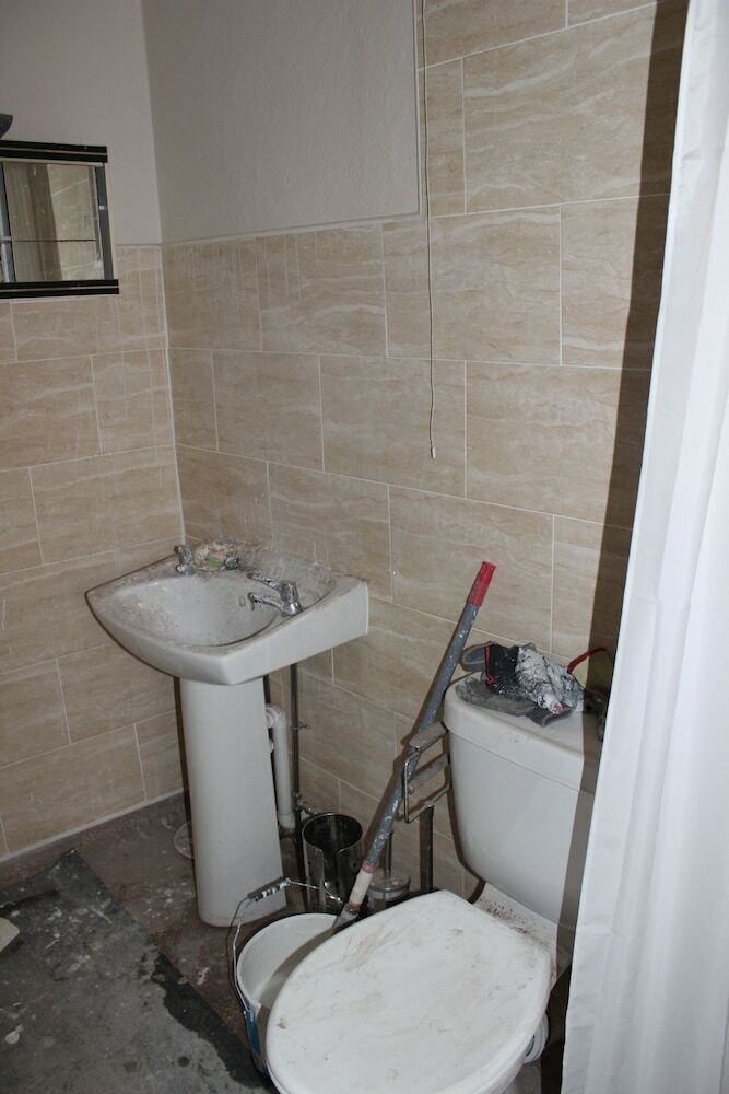 Advo Aparts Guest Hotel Leeds