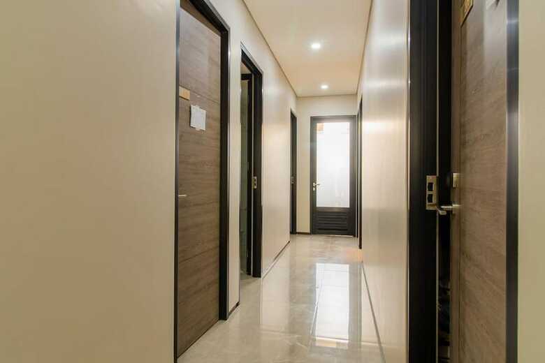 Hostal Reddoorz Plus Near Senayan City