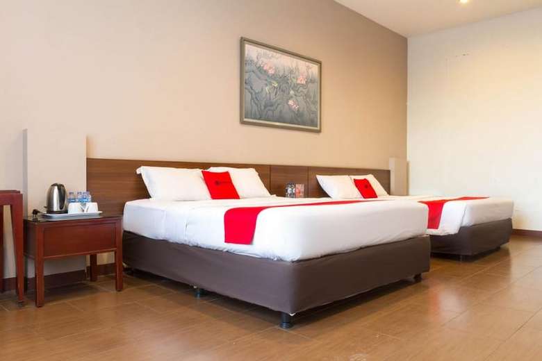 Hotel Reddoorz Near Simpang Dago 2