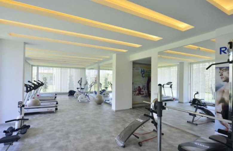 Apartamentos Crown City