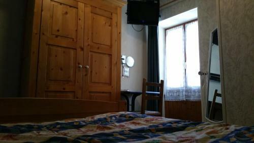 Hotel Logis L'auberge Relais Les Glaciers
