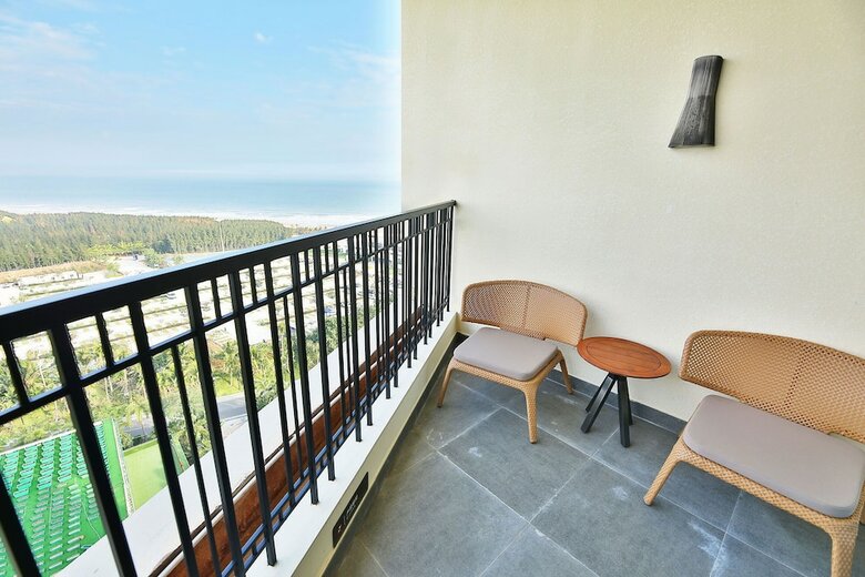 Hotel Four Points By Sheraton Wuchuan, Loong Bay