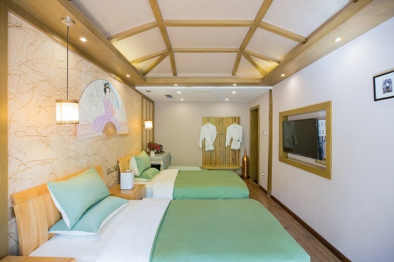 Hotel Li Jiang Tang Feng Yard No.2