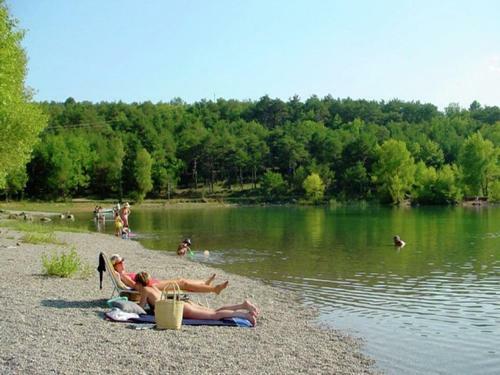 Villa Entre Ch�nes Et Verdon