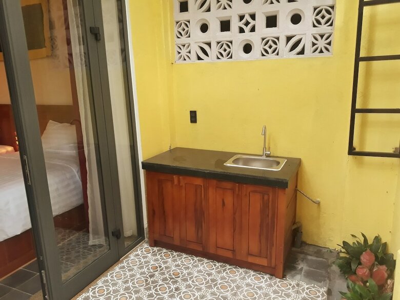 Hotel Pink Tulip Hoi An