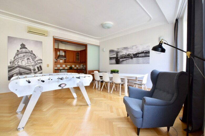 Luxury Apartment By Hi5 - Lovag Suites