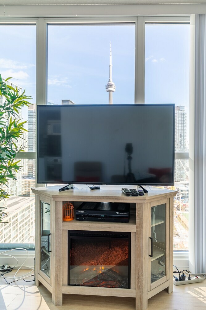 Simply Comfort Stunning Downtown Condos