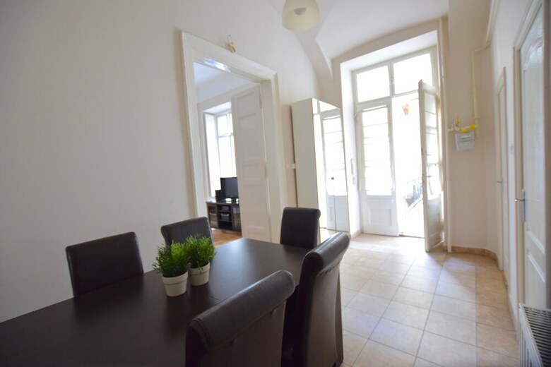 Standard Apartment By Hi5 - M�zeum 5