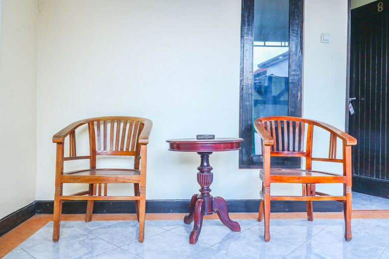 Hostal Oyo 1166 Hotel Melati 2