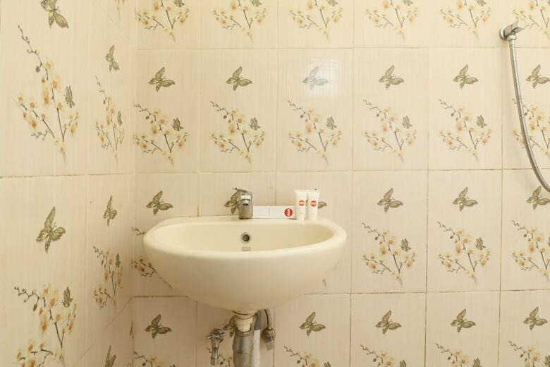 Hostal Oyo 1166 Hotel Melati 2