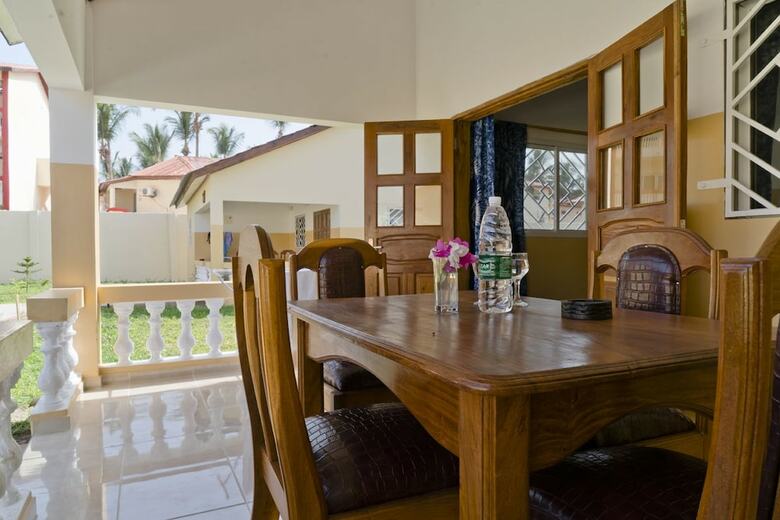 Aparthotel Kunta Kinteh Beach Complex