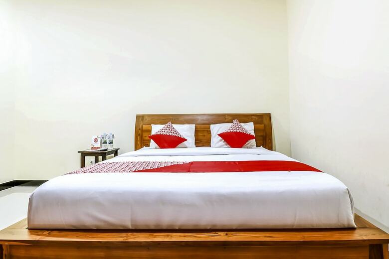 Hostal Oyo 1193 Asri House