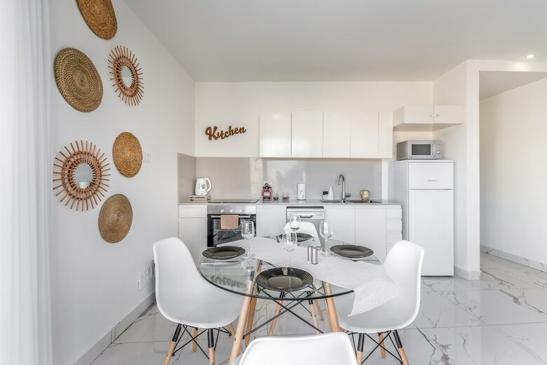 Even Israel Apartments