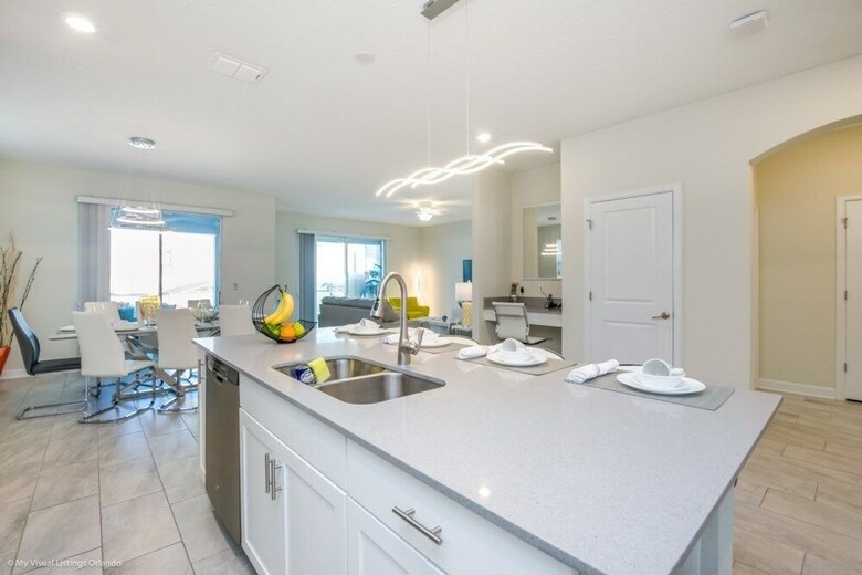 Stunning 6 Bedroom Pool Villa At Champions Gate