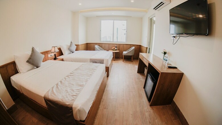 Glory Hotel