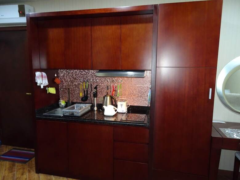 Apartment Batumskaya 16-4 Ap. 22