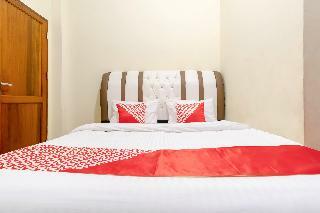 Hostal Oyo 1243 9-haan Homestay