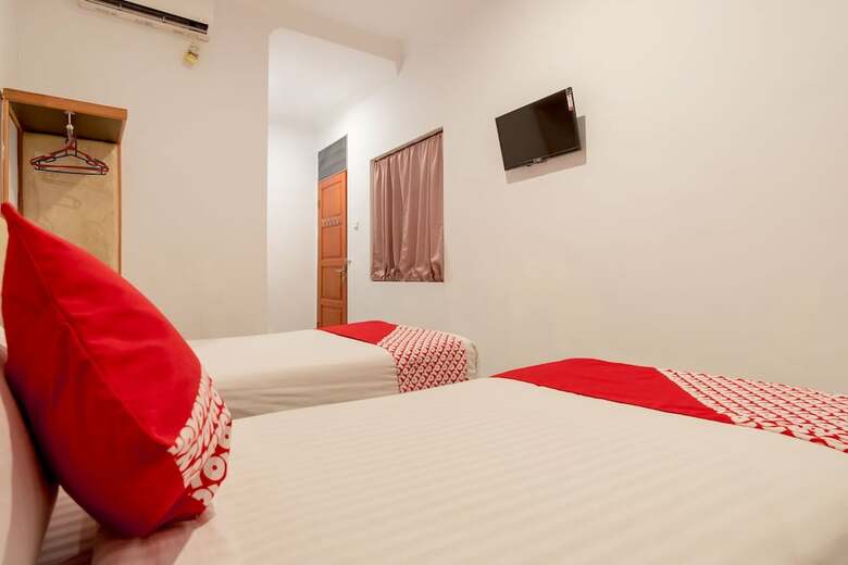 Hostal Oyo 1243 9-haan Homestay
