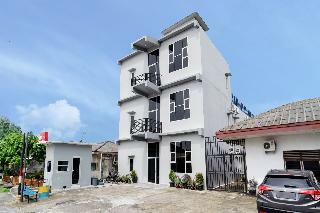 Hostal Oyo 1243 9-haan Homestay