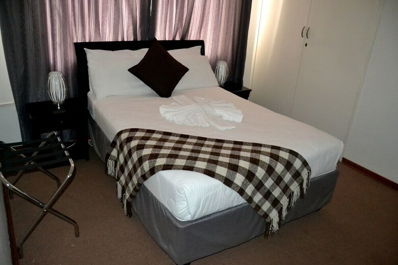 Hotel Gie's Guesthouse