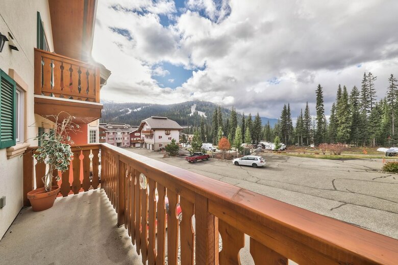 Timberline Village #15 By Bear Country