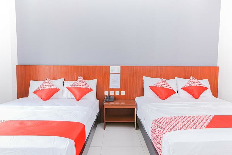Capital O 1246 Hotel Grand Pacific