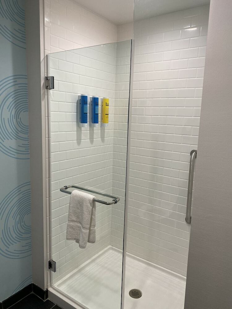 Hotel Tru By Hilton Greensboro Lake Oconee