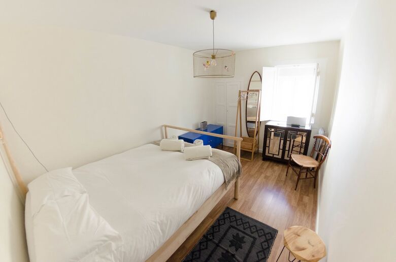 Lovely Apartment In Typical Lisbon
