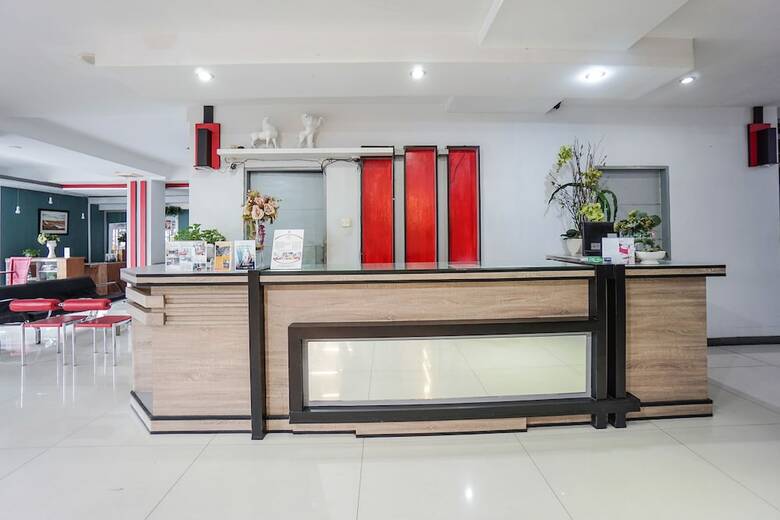 Hostal Oyo 1318 Hotel Prince Boulevard