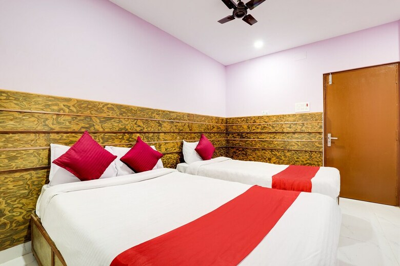 Spot On 568 Hotel Panas