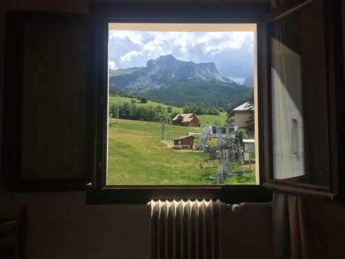 Hotel H�tel Soleil Des Neiges