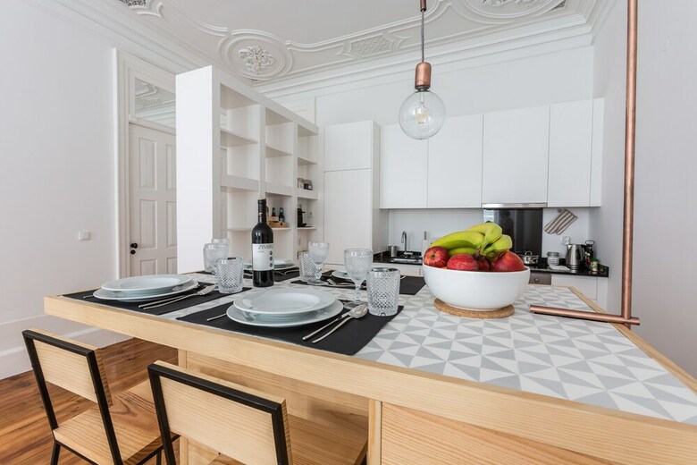 Tripas-cora��o, Ros�rio Apartments