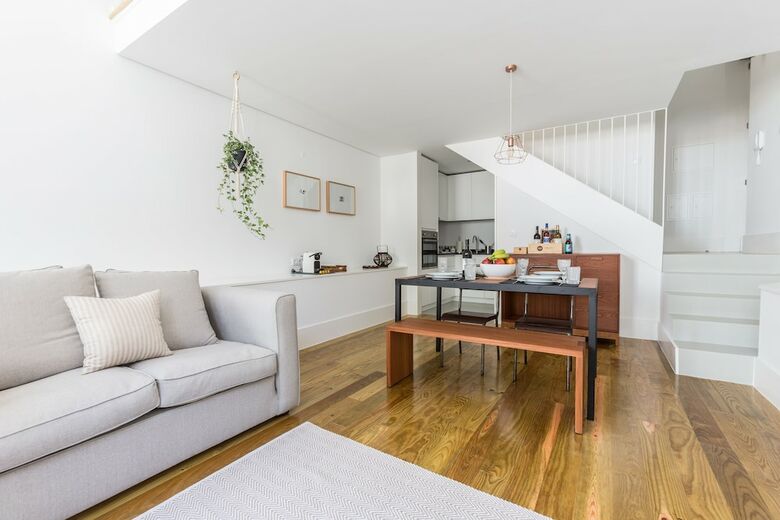 Tripas-cora��o, Ros�rio Apartments