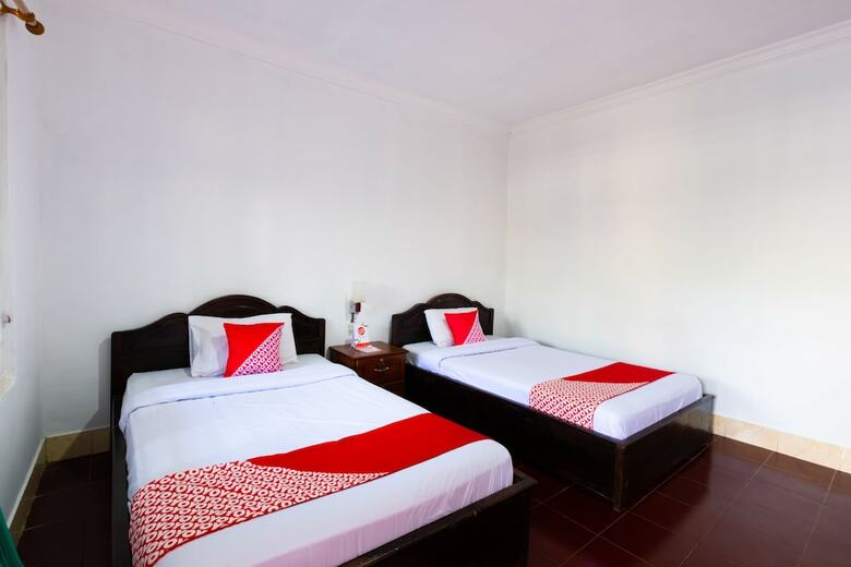 Hotel Oyo 1320 Green Orry Inn